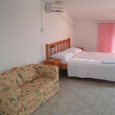 ביוגראד נה מורו Apartments Gabrijela מראה חיצוני תמונה
